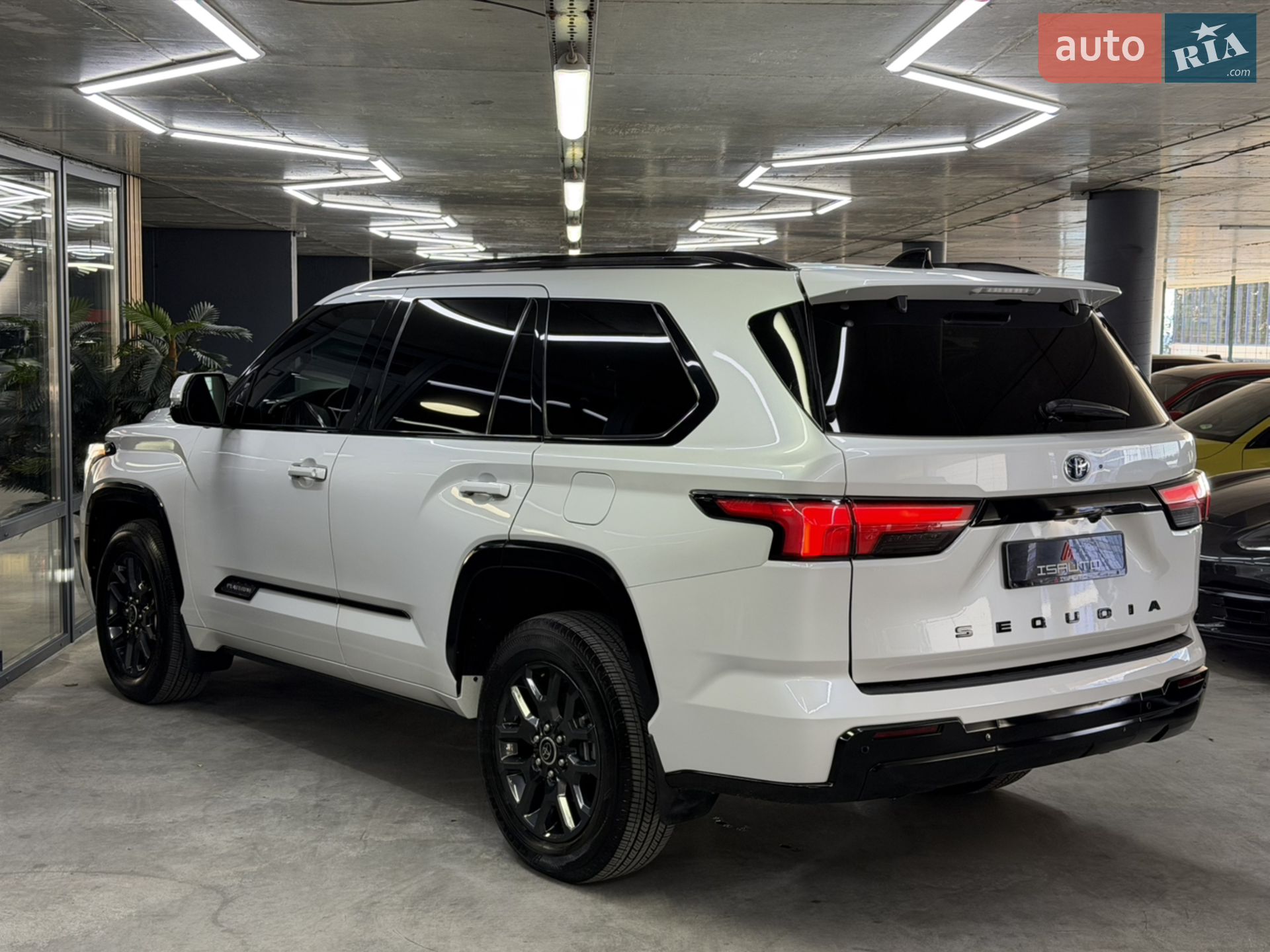 2023 Toyota Sequoia - мініатюра 10