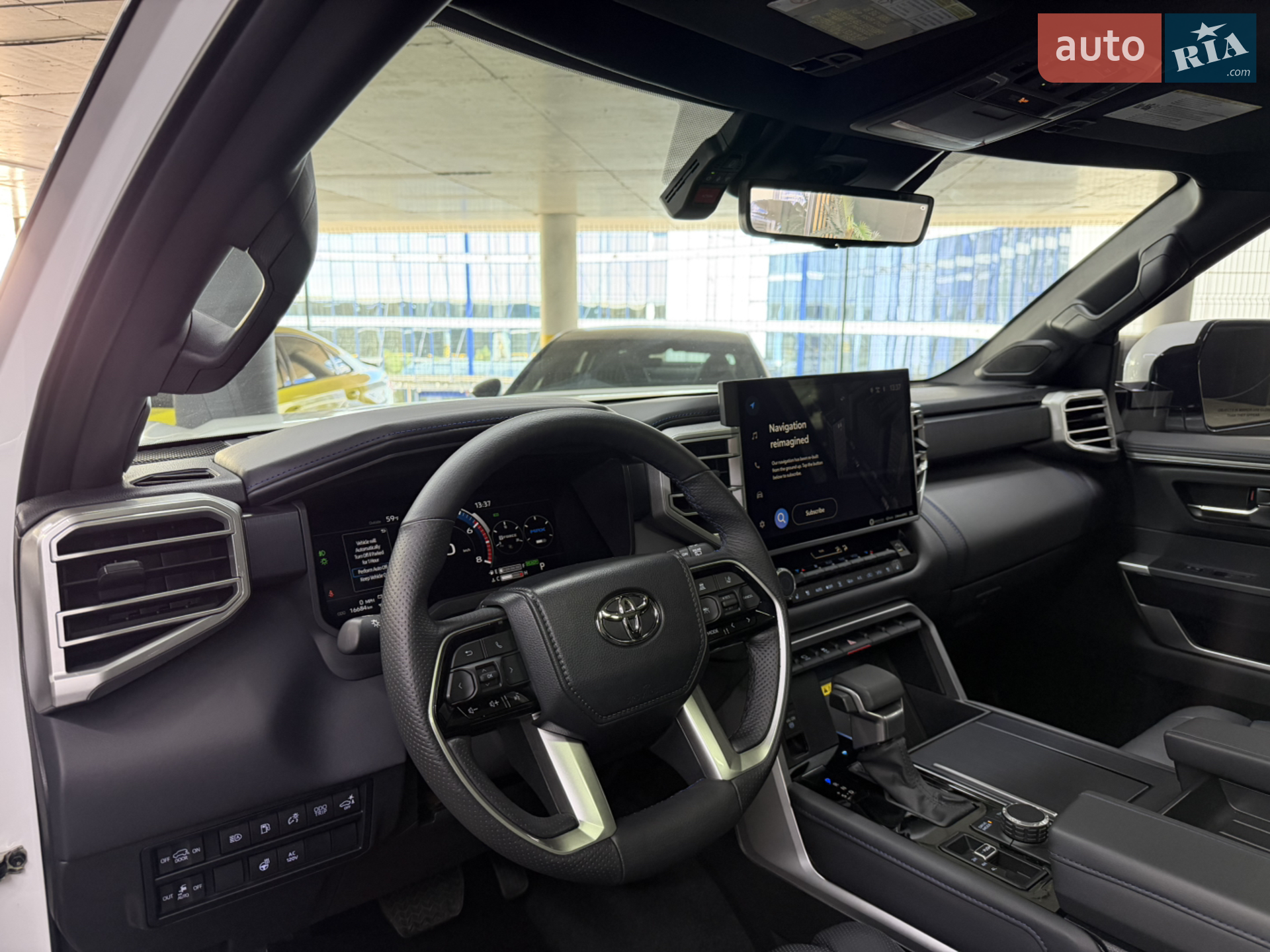 2023 Toyota Sequoia - мініатюра 20