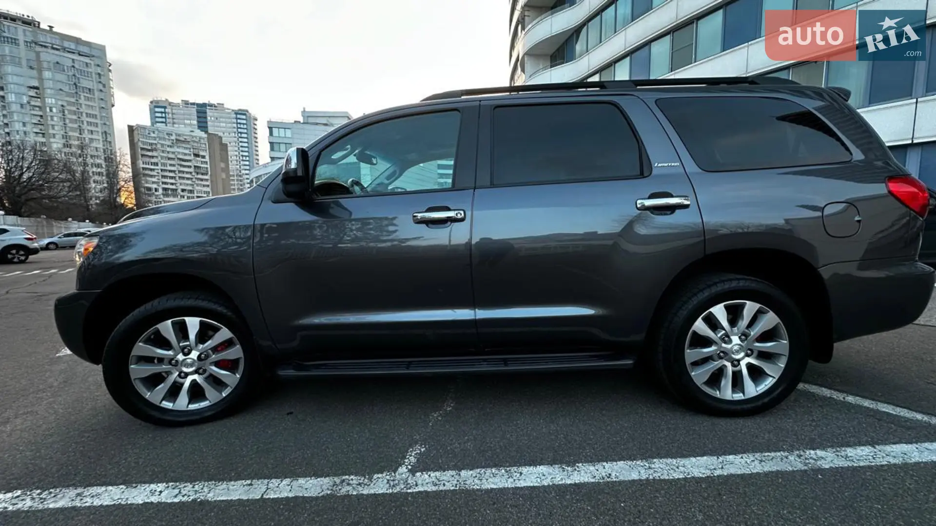 2015 Toyota Sequoia - мініатюра 2