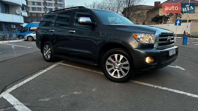 Внедорожник / Кроссовер Toyota Sequoia 2015 в Одессе фото 8 Внедорожник / Кроссовер Toyota Sequoia 2015 в Одессе