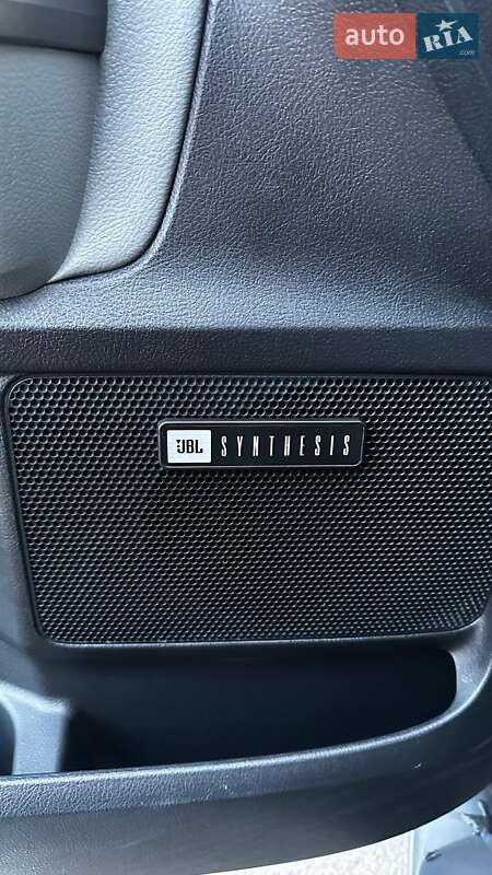 Внедорожник / Кроссовер Toyota Sequoia 2015 в Одессе фото 32 Внедорожник / Кроссовер Toyota Sequoia 2015 в Одессе