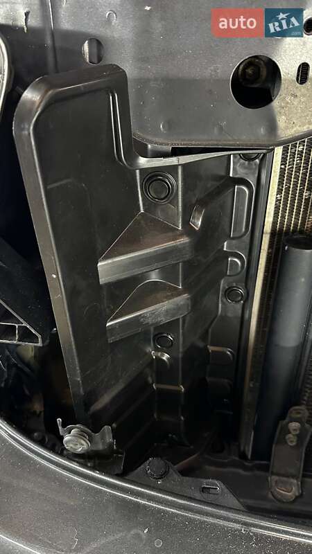 Внедорожник / Кроссовер Toyota Sequoia 2015 в Одессе фото 35 Внедорожник / Кроссовер Toyota Sequoia 2015 в Одессе