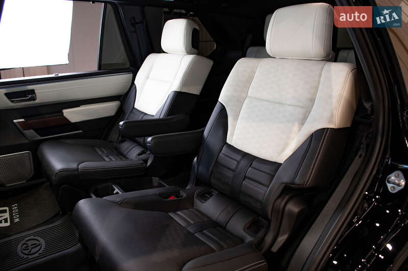 Внедорожник / Кроссовер Toyota Sequoia 2025 в Киеве фото 39 Внедорожник / Кроссовер Toyota Sequoia 2025 в Киеве