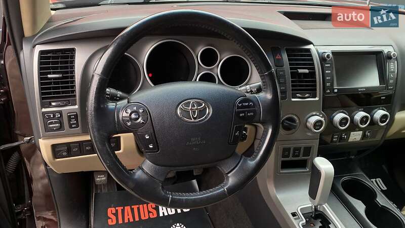 Внедорожник / Кроссовер Toyota Sequoia 2013 в Виннице фото 17 Внедорожник / Кроссовер Toyota Sequoia 2013 в Виннице