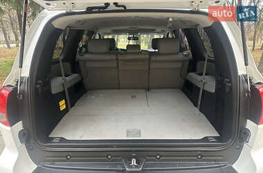 Внедорожник / Кроссовер Toyota Sequoia 2014 в Киеве