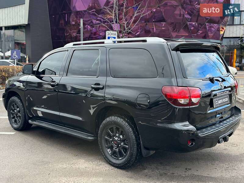 Внедорожник / Кроссовер Toyota Sequoia 2019 в Киеве фото 6 Внедорожник / Кроссовер Toyota Sequoia 2019 в Киеве