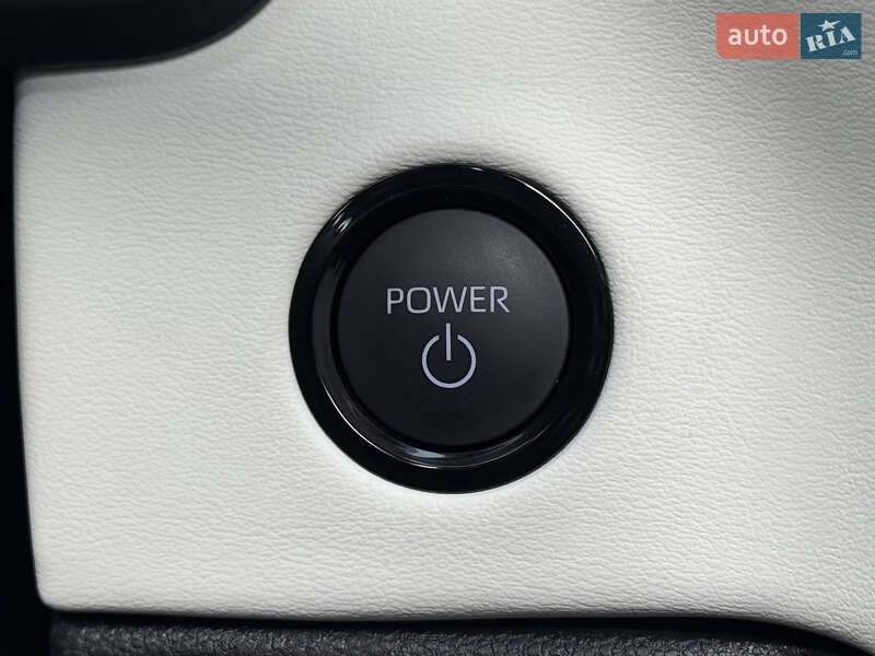 Позашляховик / Кросовер Toyota Sequoia 2025 в Києві