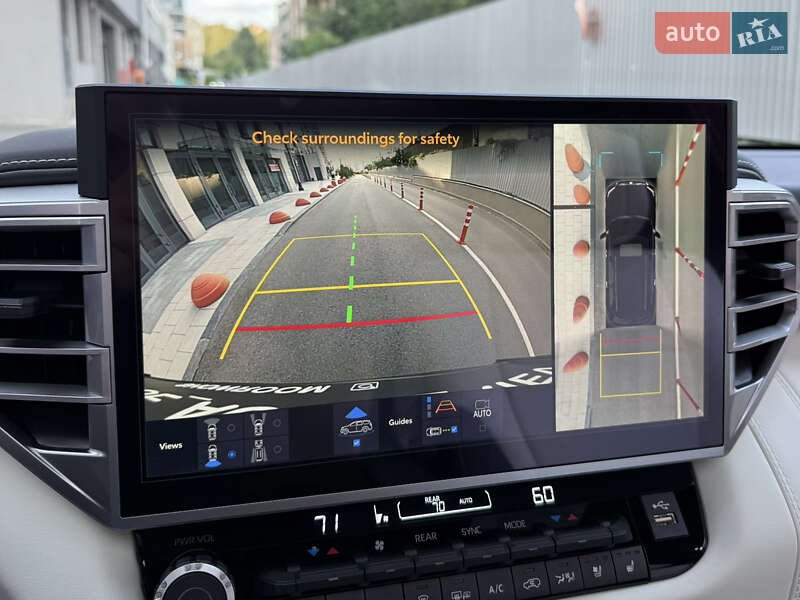 Позашляховик / Кросовер Toyota Sequoia 2025 в Києві