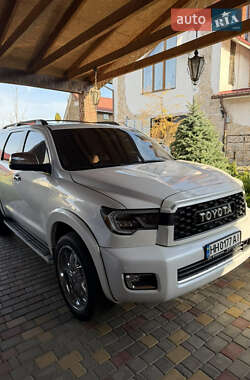 Внедорожник / Кроссовер Toyota Sequoia 2008 в Одессе
