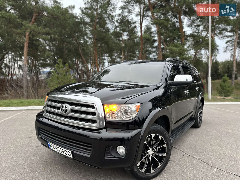 Позашляховик / Кросовер Toyota Sequoia 2008 в Києві