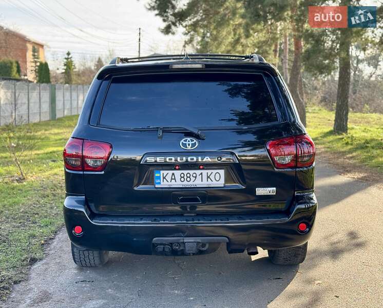 Внедорожник / Кроссовер Toyota Sequoia 2011 в Киеве фото 5 Внедорожник / Кроссовер Toyota Sequoia 2011 в Киеве