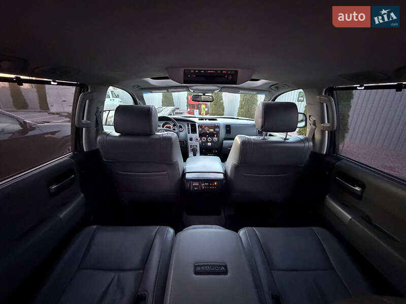 Внедорожник / Кроссовер Toyota Sequoia 2008 в Одессе фото 37 Внедорожник / Кроссовер Toyota Sequoia 2008 в Одессе