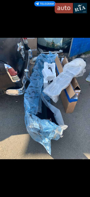 Внедорожник / Кроссовер Toyota Sequoia 2016 в Черкассах