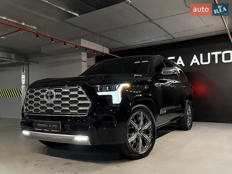 Toyota Sequoia 2023