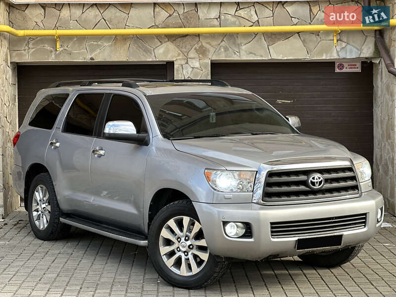 Внедорожник / Кроссовер Toyota Sequoia 2010 в Надворной фото 3 Внедорожник / Кроссовер Toyota Sequoia 2010 в Надворной