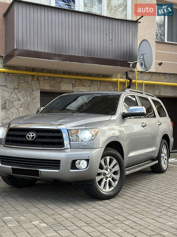Внедорожник / Кроссовер Toyota Sequoia 2010 в Надворной фото 12 Внедорожник / Кроссовер Toyota Sequoia 2010 в Надворной