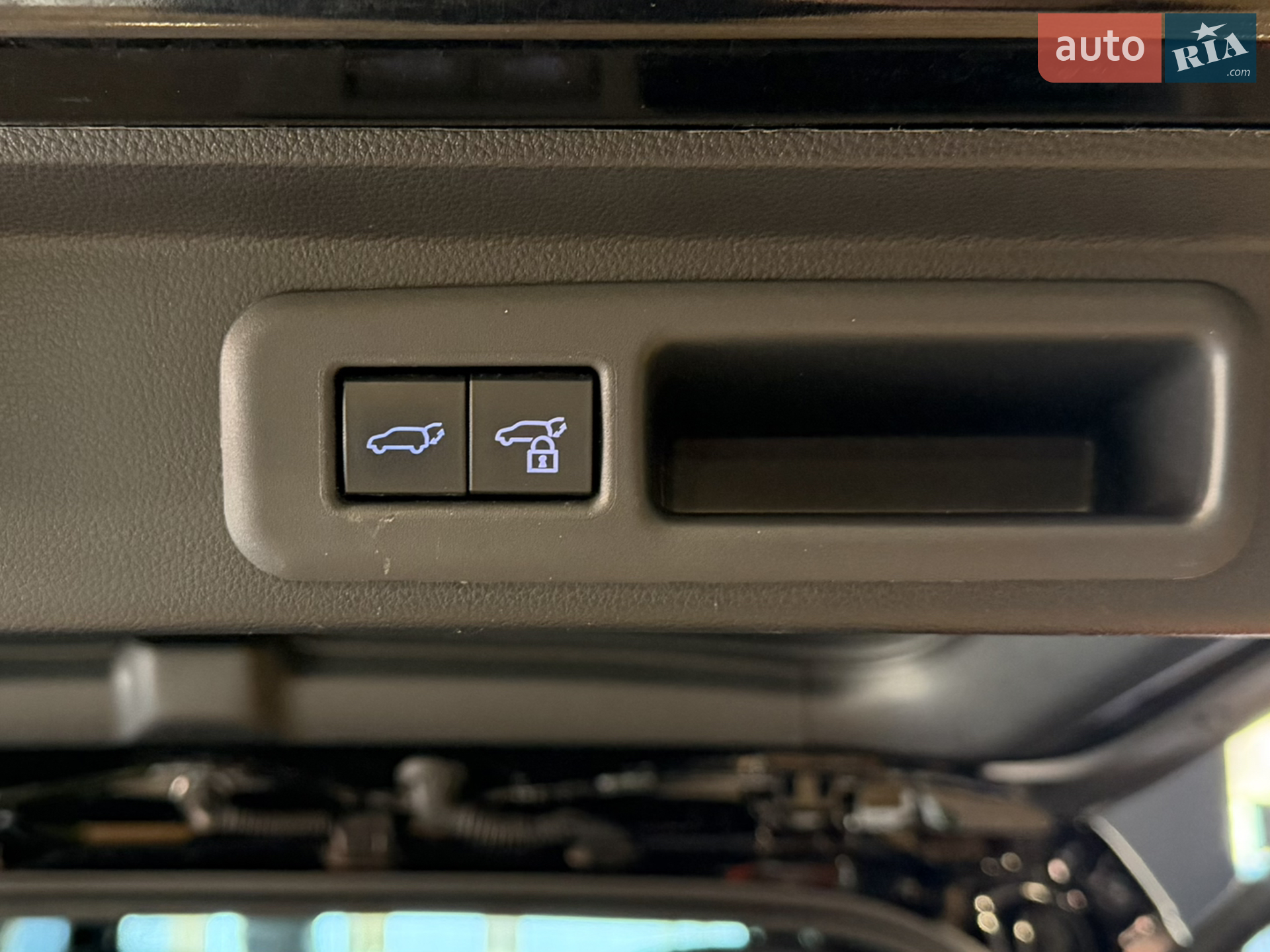 2024 Toyota Sequoia - мініатюра 62
