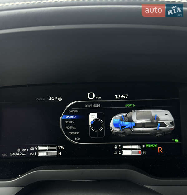 Внедорожник / Кроссовер Toyota Sequoia 2023 в Львове фото 50 Внедорожник / Кроссовер Toyota Sequoia 2023 в Львове