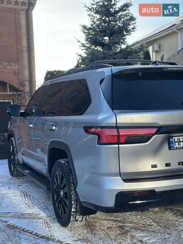 Внедорожник / Кроссовер Toyota Sequoia 2024 в Одессе