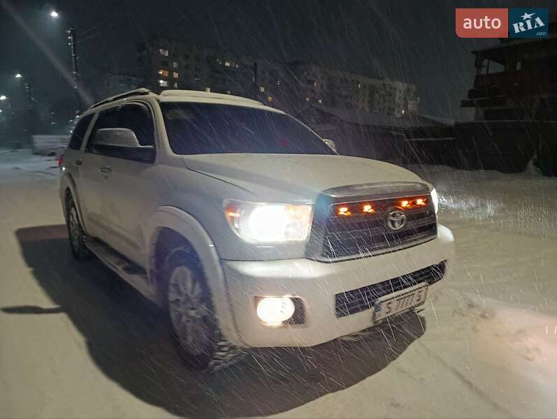 Внедорожник / Кроссовер Toyota Sequoia 2008 в Смеле фото 2 Внедорожник / Кроссовер Toyota Sequoia 2008 в Смеле