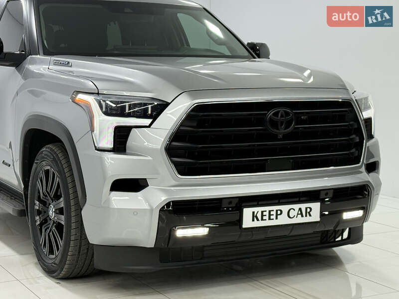 Внедорожник / Кроссовер Toyota Sequoia 2024 в Одессе