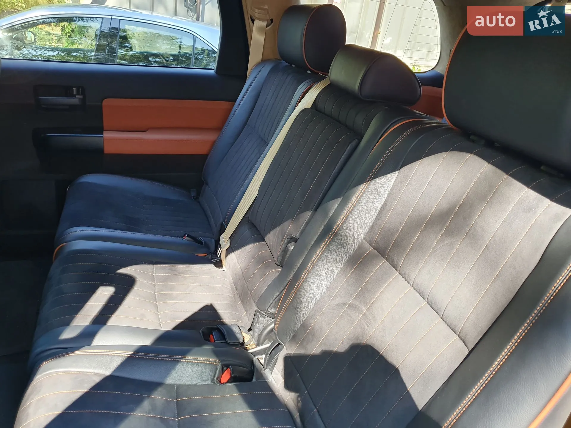 2017 Toyota Sequoia - мініатюра 13