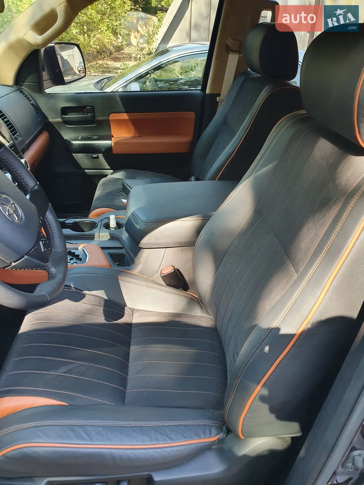 2017 Toyota Sequoia - мініатюра 10