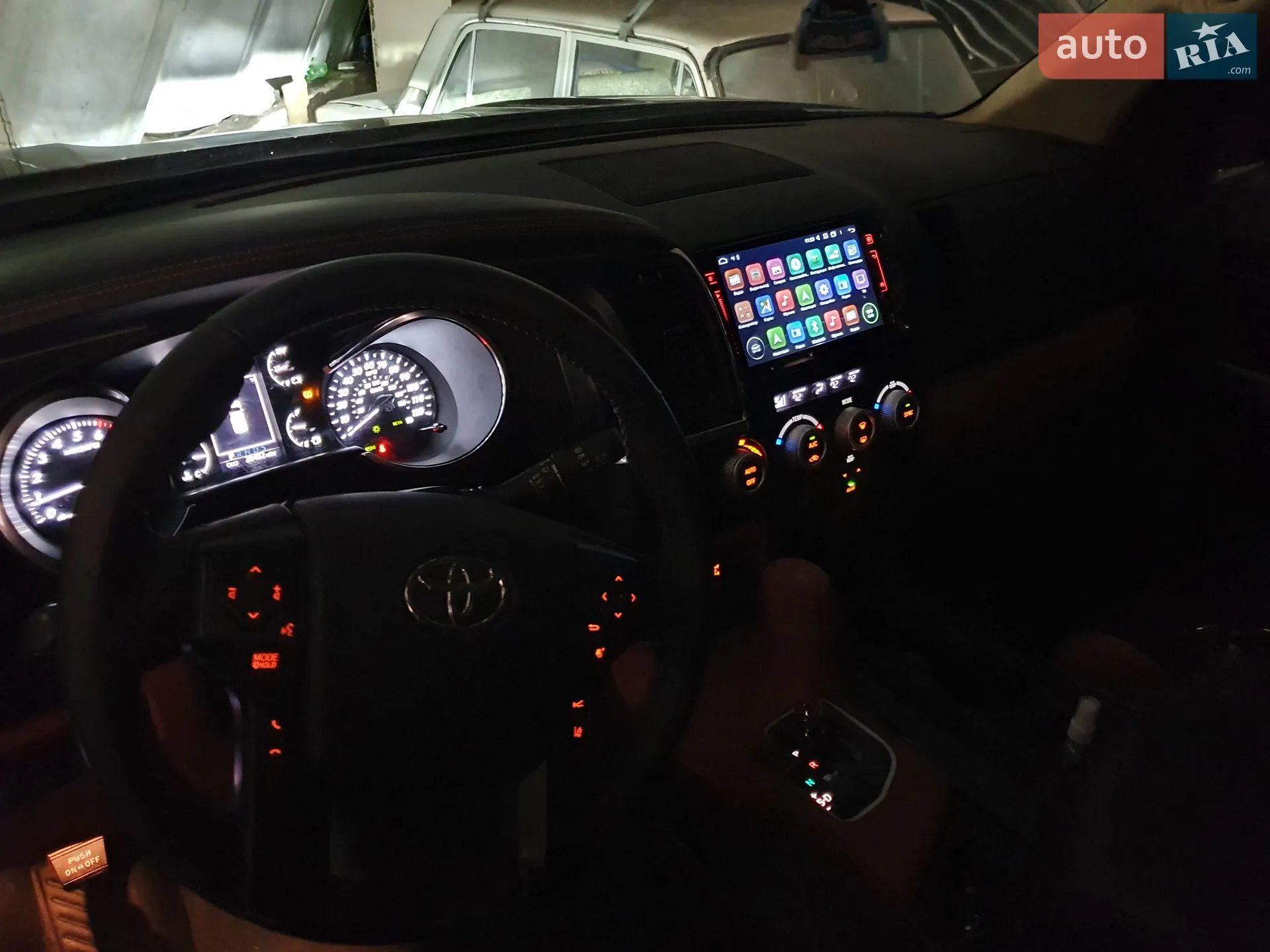 2017 Toyota Sequoia - мініатюра 9