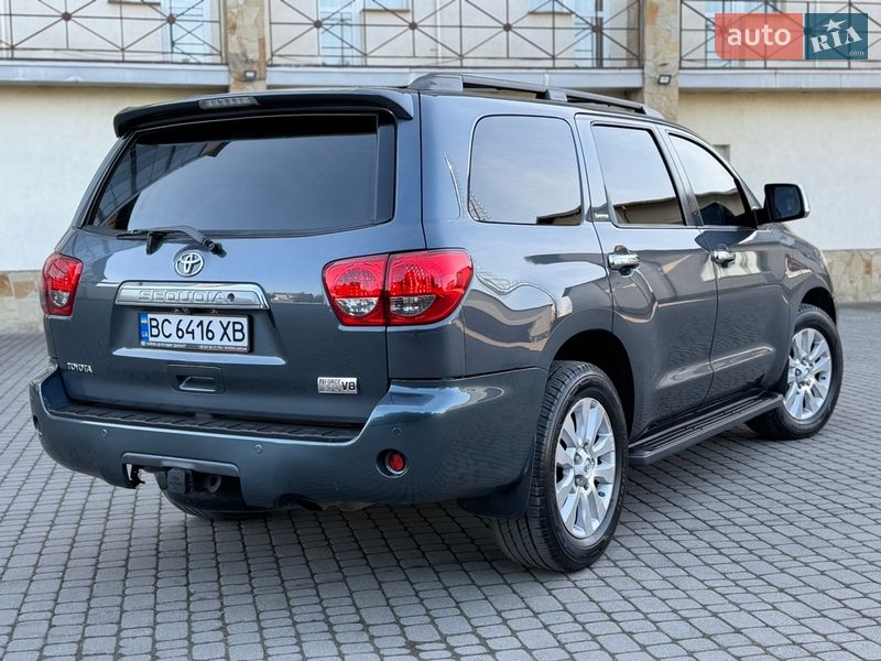 Внедорожник / Кроссовер Toyota Sequoia 2008 в Львове