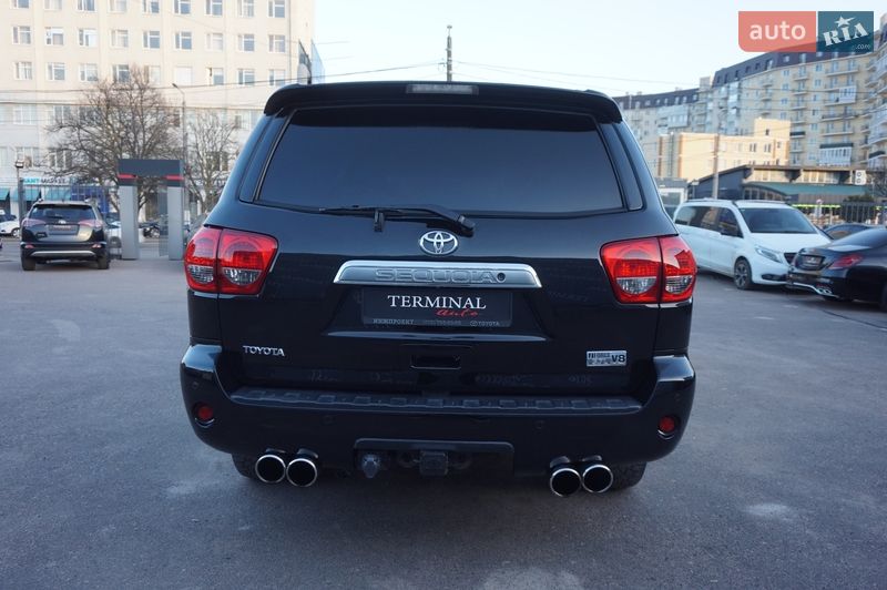 Внедорожник / Кроссовер Toyota Sequoia 2008 в Одессе