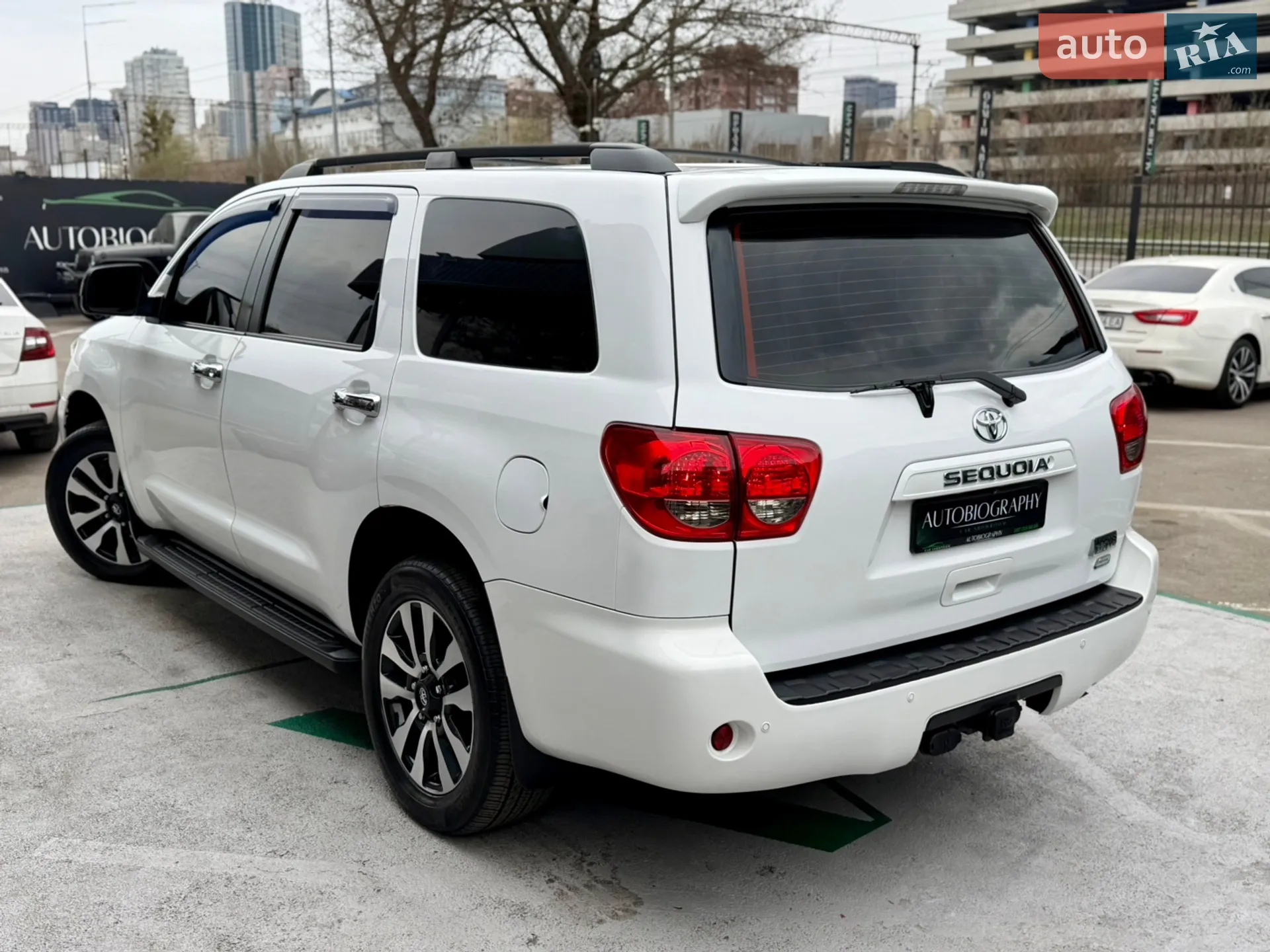 2013 Toyota Sequoia - мініатюра 21