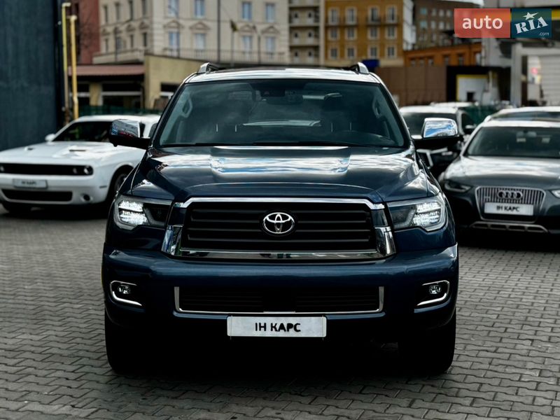 Внедорожник / Кроссовер Toyota Sequoia 2017 в Одессе фото 2 Внедорожник / Кроссовер Toyota Sequoia 2017 в Одессе