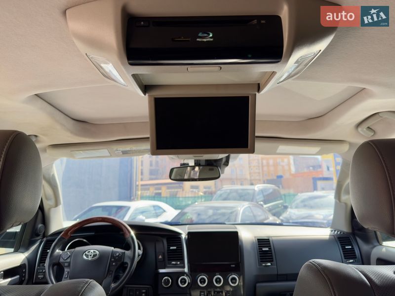 Внедорожник / Кроссовер Toyota Sequoia 2017 в Одессе фото 47 Внедорожник / Кроссовер Toyota Sequoia 2017 в Одессе