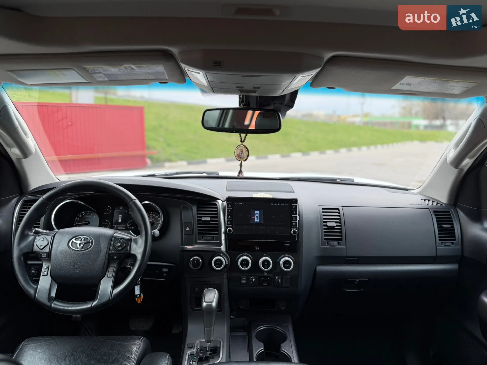 2018 Toyota Sequoia - мініатюра 21