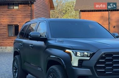 Внедорожник / Кроссовер Toyota Sequoia 2023 в Сарнах