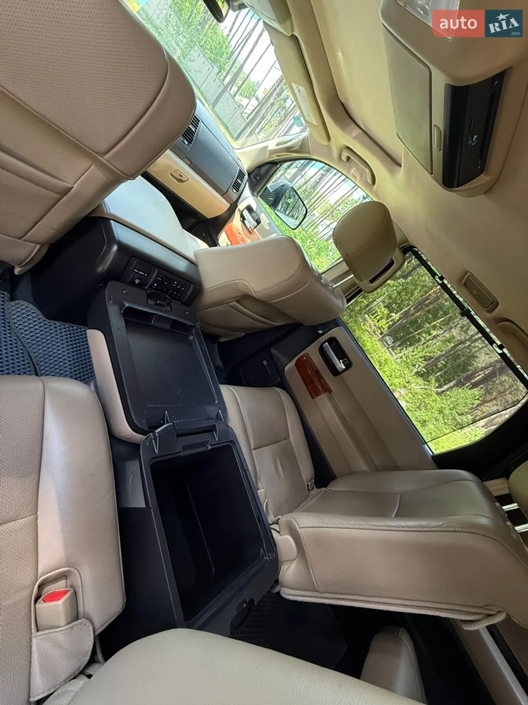 2019 Toyota Sequoia - мініатюра 15