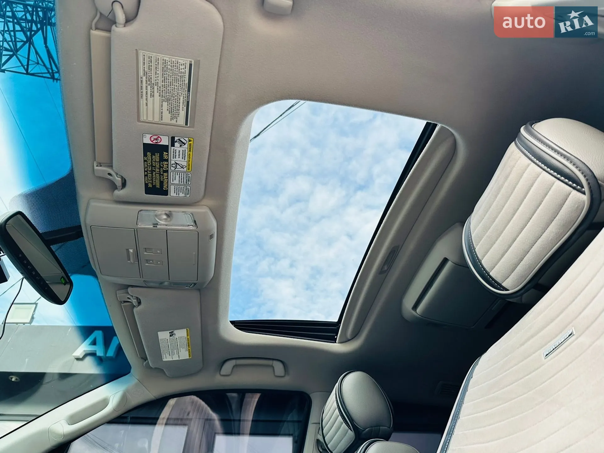 2013 Toyota Sequoia - мініатюра 43