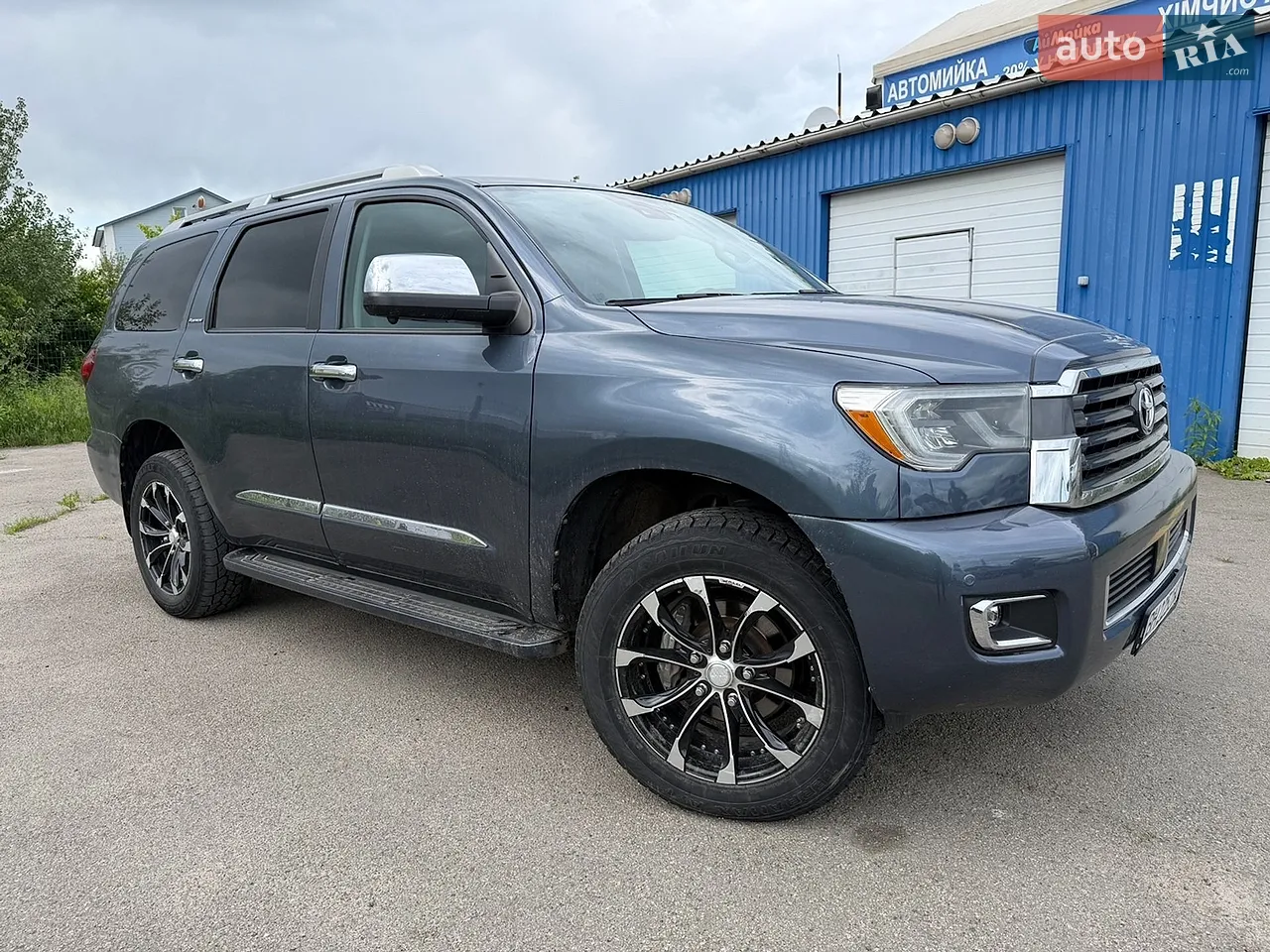 2017 Toyota Sequoia - мініатюра 23