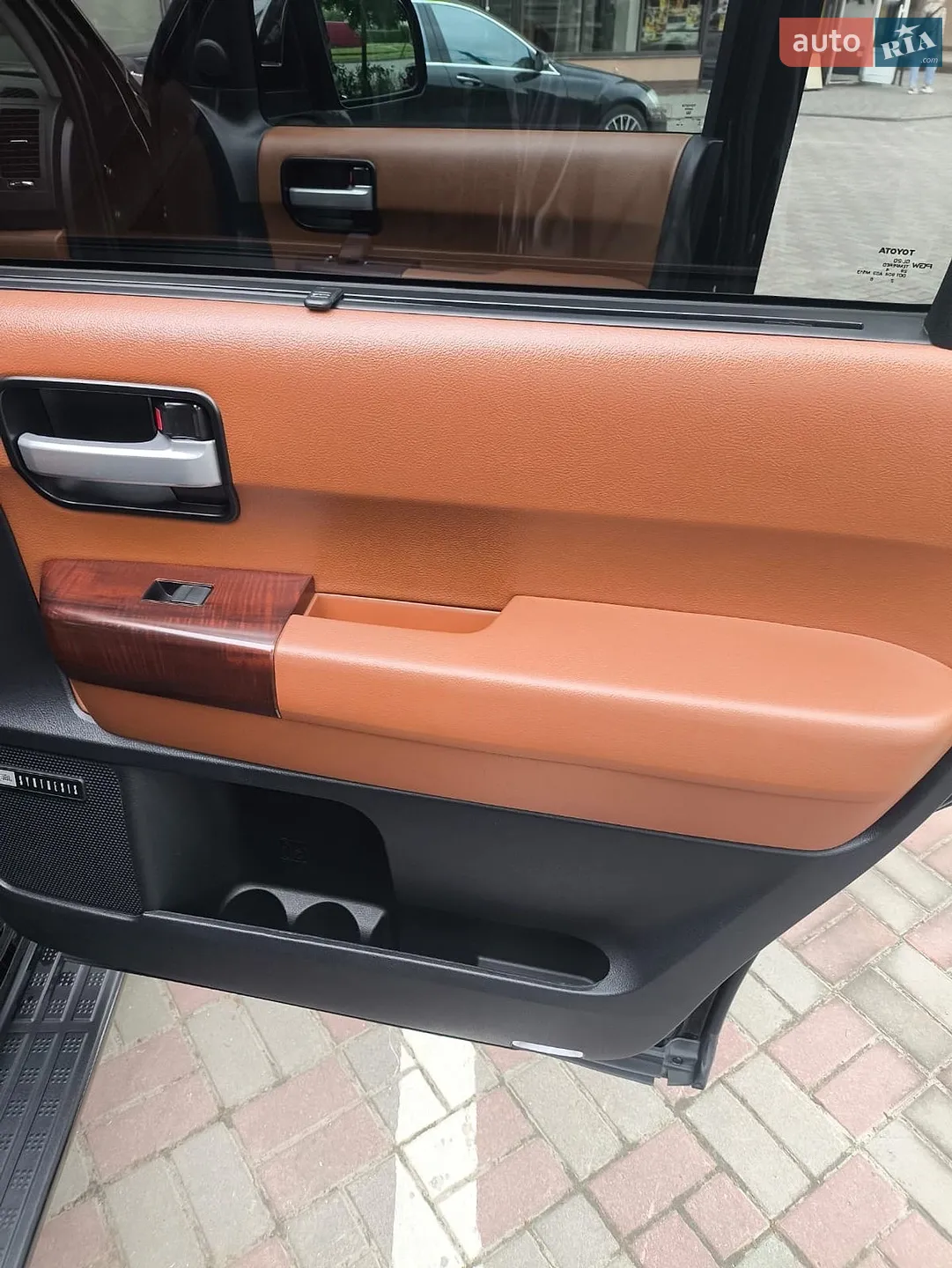 2015 Toyota Sequoia - мініатюра 35