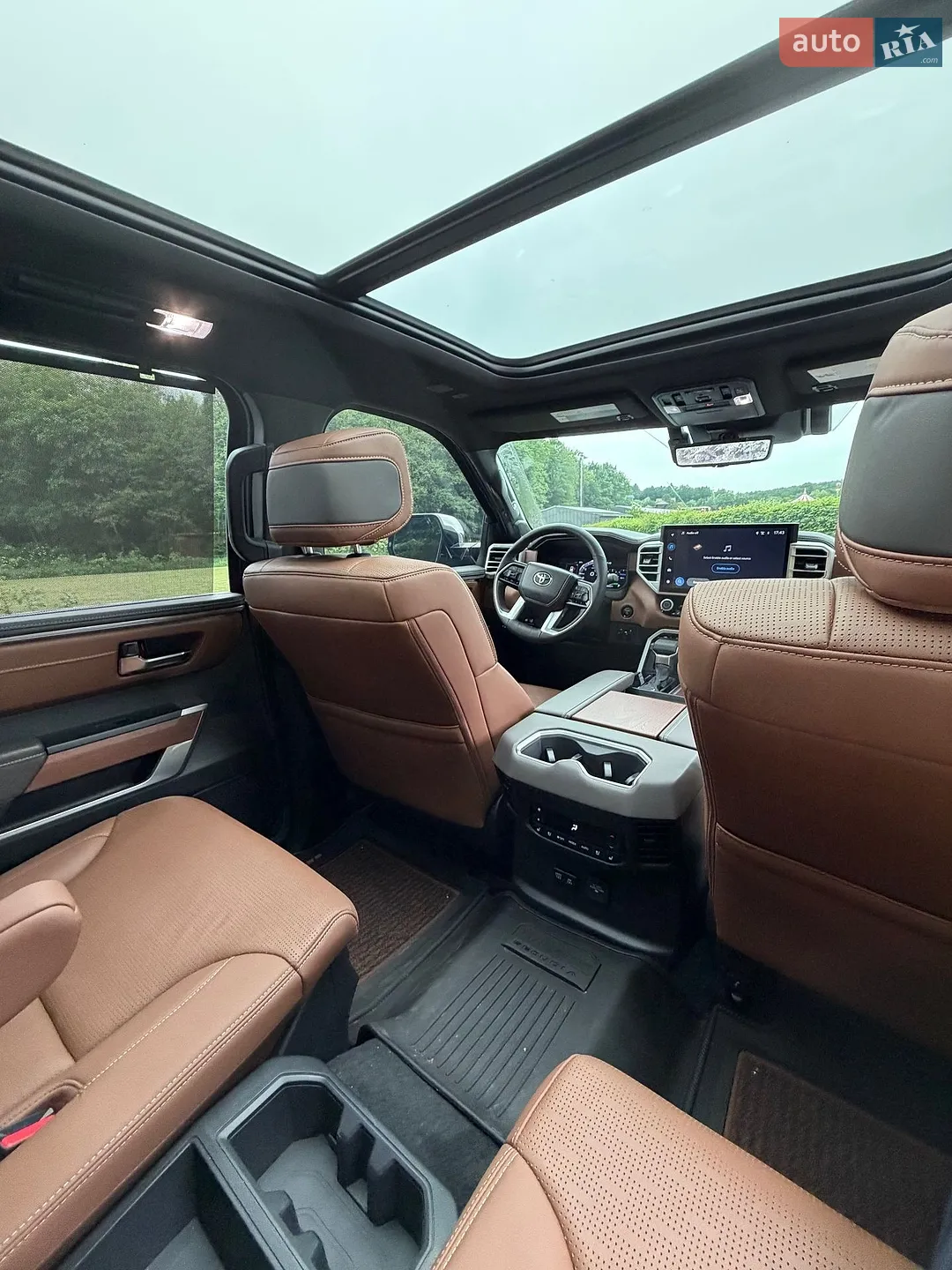 2025 Toyota Sequoia - мініатюра 11