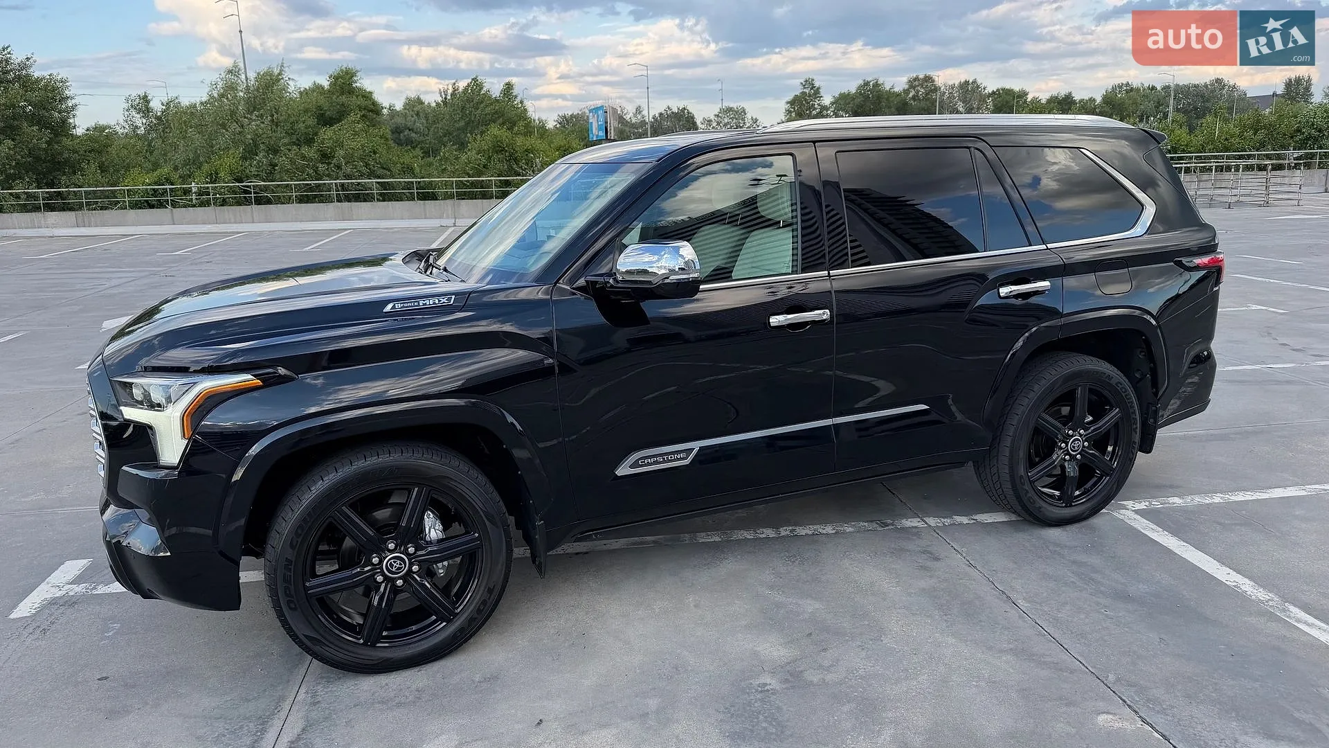 2023 Toyota Sequoia - мініатюра 4