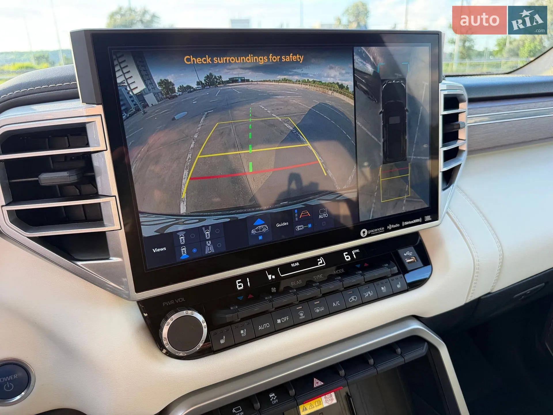 2023 Toyota Sequoia - мініатюра 31