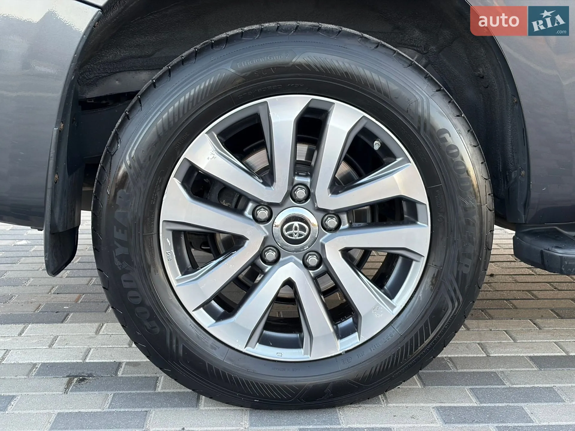 2019 Toyota Sequoia - мініатюра 17