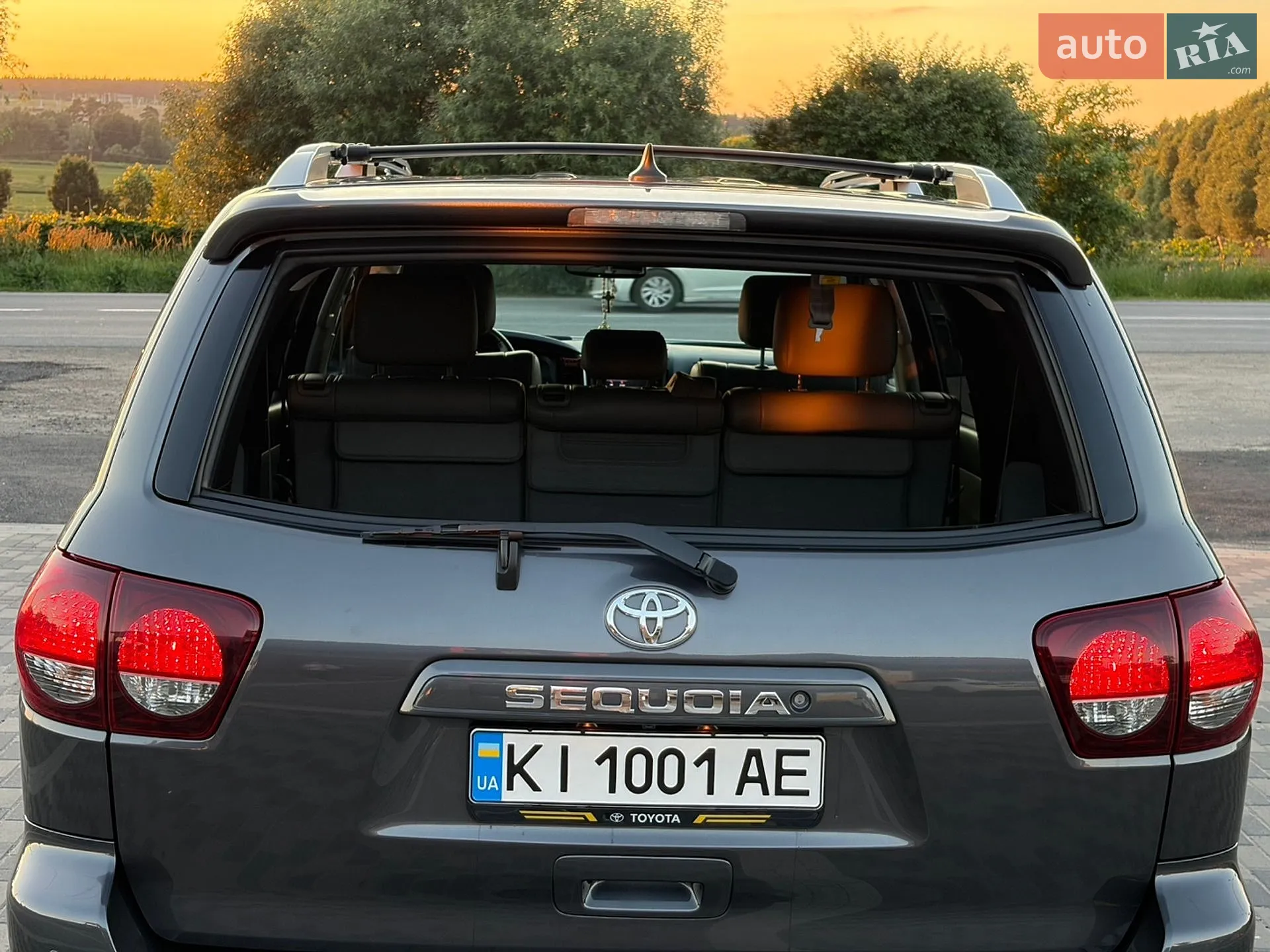 2019 Toyota Sequoia - мініатюра 32