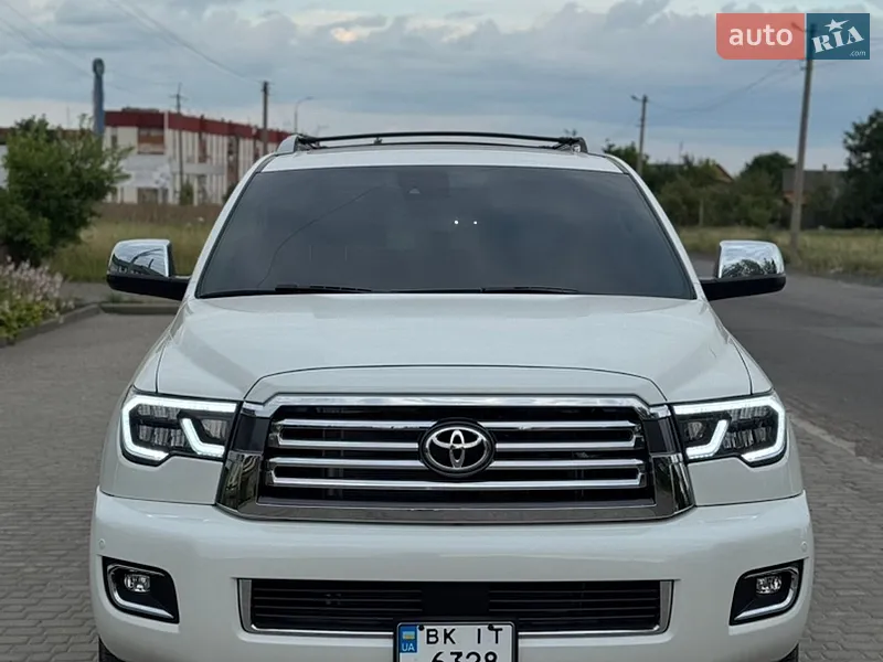 Toyota Sequoia