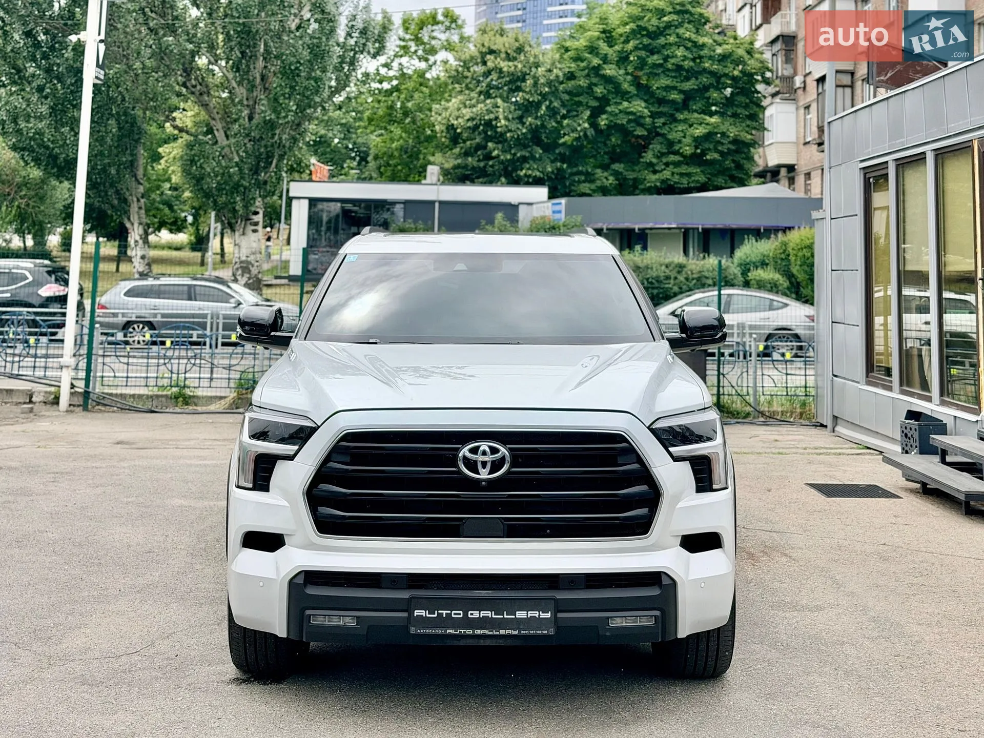 2023 Toyota Sequoia - мініатюра 11