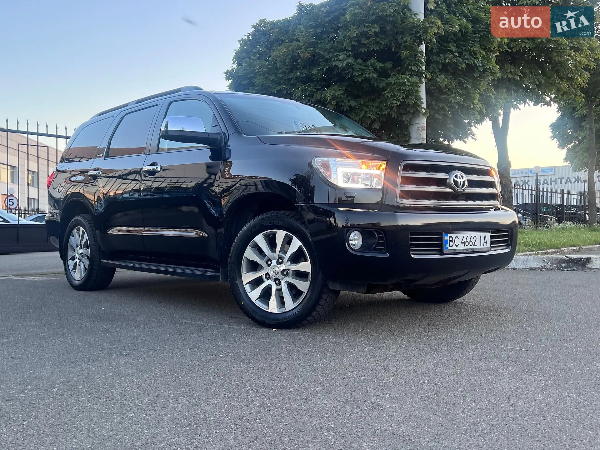 2015 Toyota Sequoia - мініатюра 8