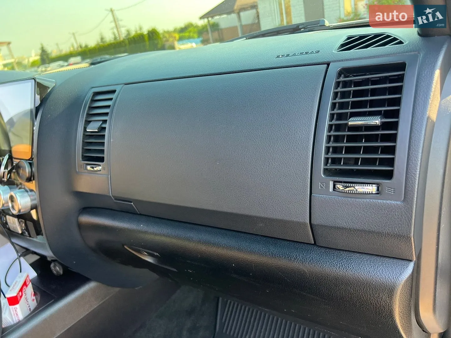 2014 Toyota Sequoia - мініатюра 17