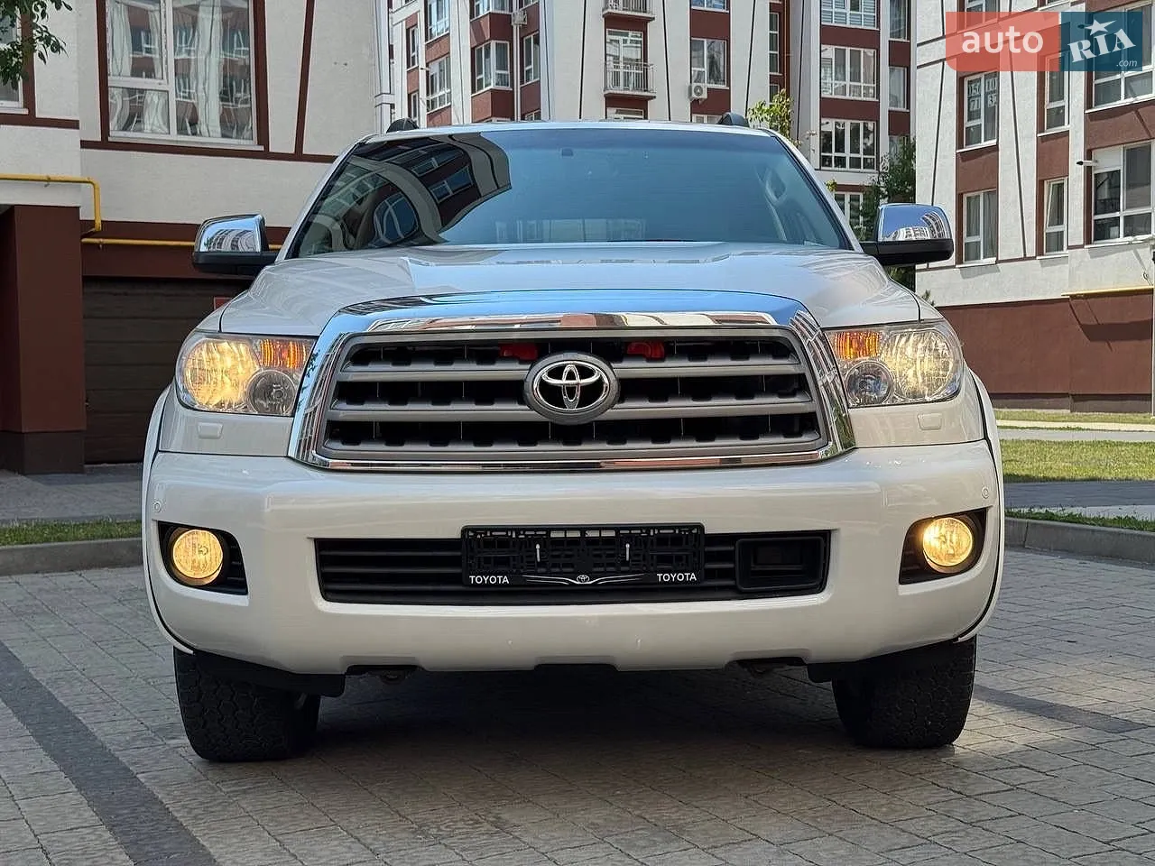 2013 Toyota Sequoia - мініатюра 7