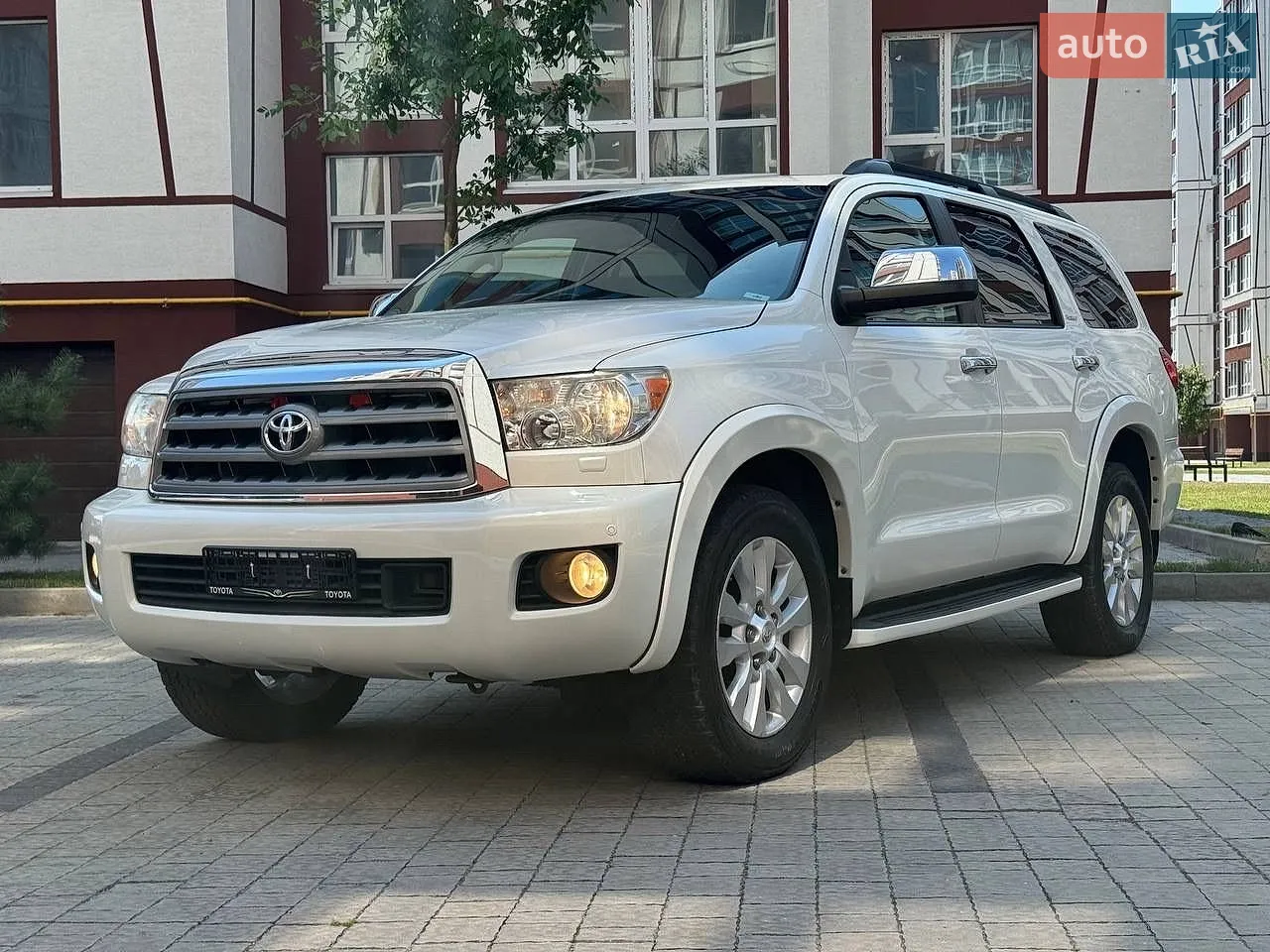 2013 Toyota Sequoia - мініатюра 15
